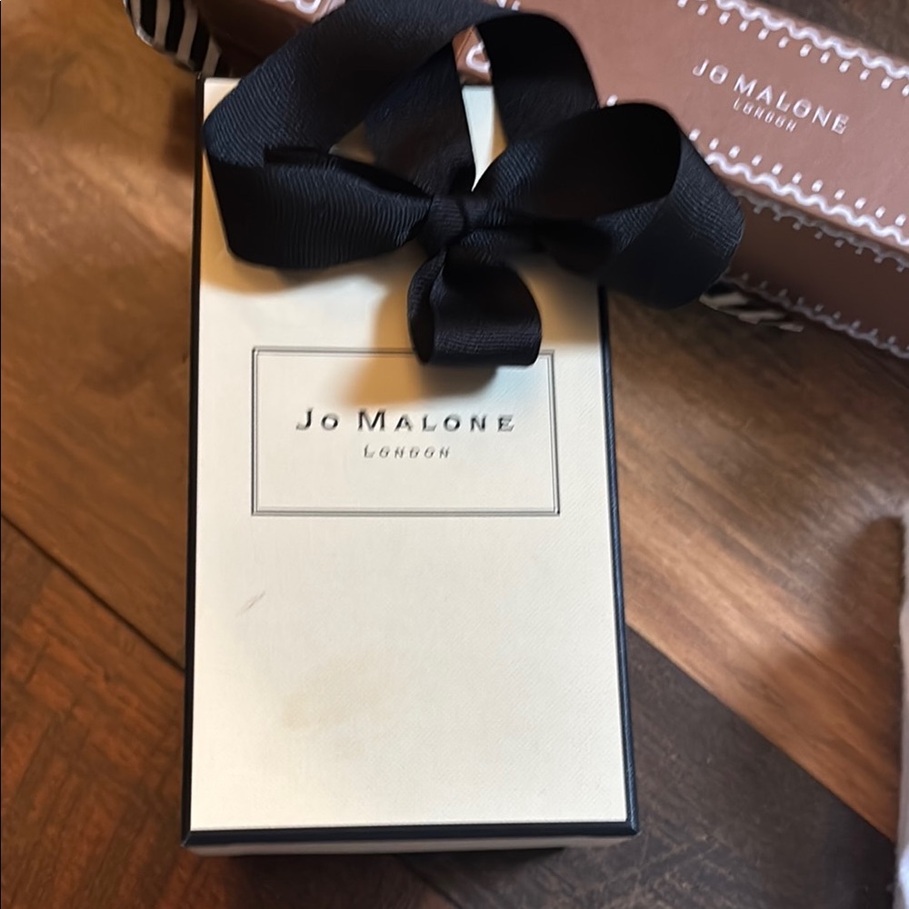Jo Malone boxes - Picture 2 of 7